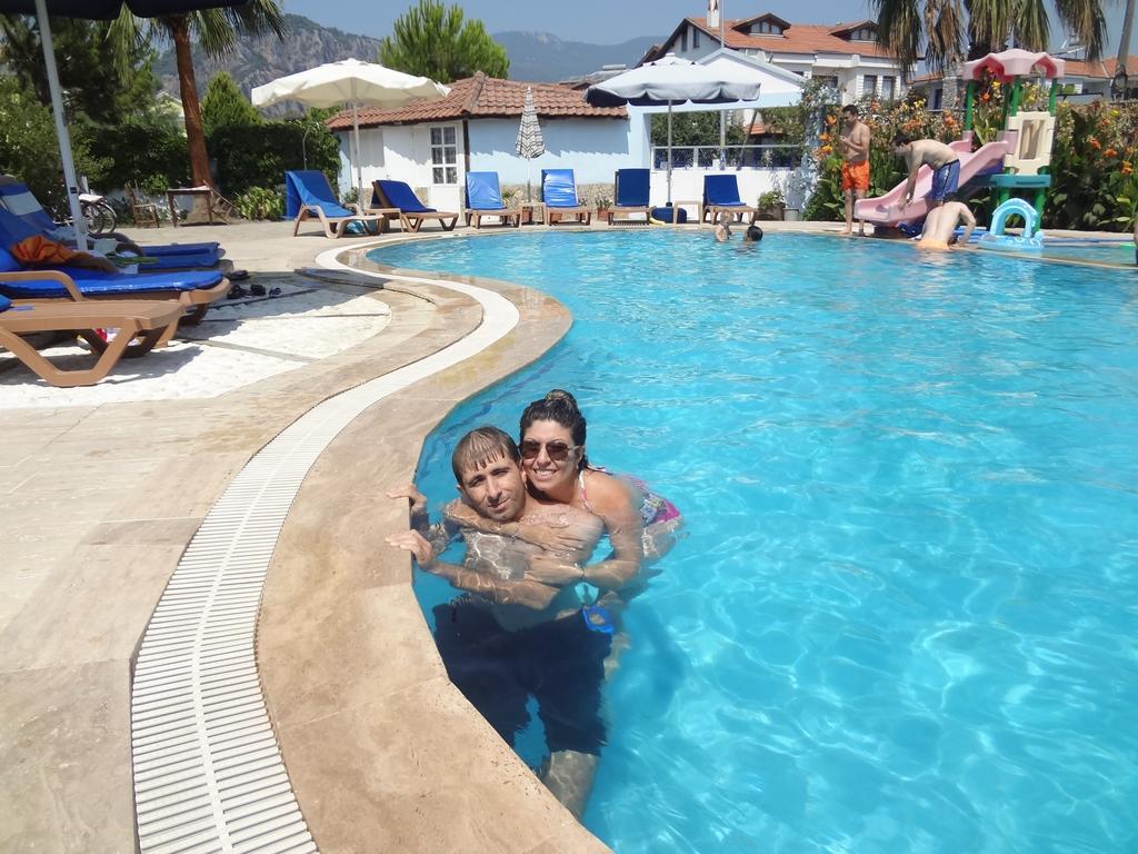 Mavikosk Aparthotel Dalyan Buitenkant foto