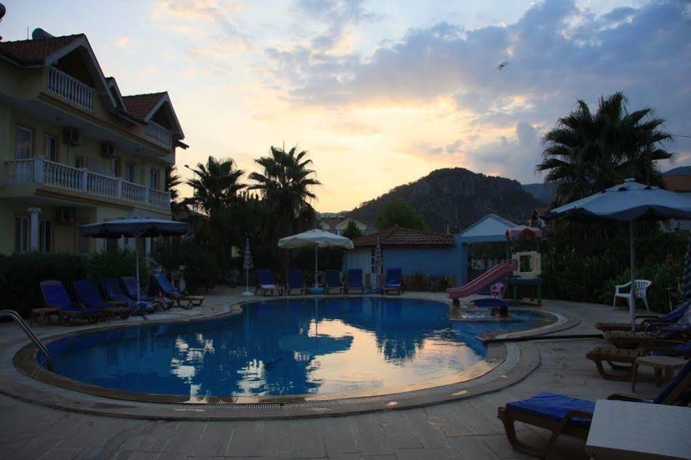 Mavikosk Aparthotel Dalyan Buitenkant foto